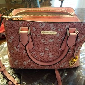 NWT MICHAEL KORS CAMILLE MED SATCHEL